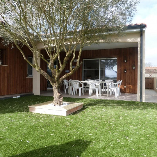 AGENCE IMMOBILIERE DE L'HOTEL DE VILLE : Maison / Villa | SAINT-MEDARD-D'AUNIS (17220) | 132.00m2 | 385 000 € AGENCE IMMOBILIERE DE L'HOTEL DE VILLE : Maison / Villa | SAINT-MEDARD-D'AUNIS (17220) | 132.00m2 | 385 000 €