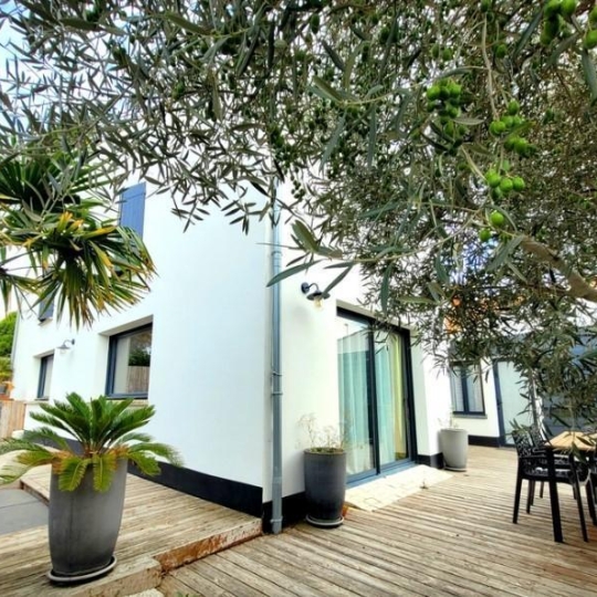 AGENCE IMMOBILIERE DE L'HOTEL DE VILLE : Maison / Villa | LA ROCHELLE (17000) | 135.00m2 | 666 000 € AGENCE IMMOBILIERE DE L'HOTEL DE VILLE : Maison / Villa | LA ROCHELLE (17000) | 135.00m2 | 666 000 €