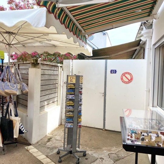  AGENCE IMMOBILIERE DE L'HOTEL DE VILLE : Office | LA FAUTE-SUR-MER (85460) | 130 m2 | 87 200 € 