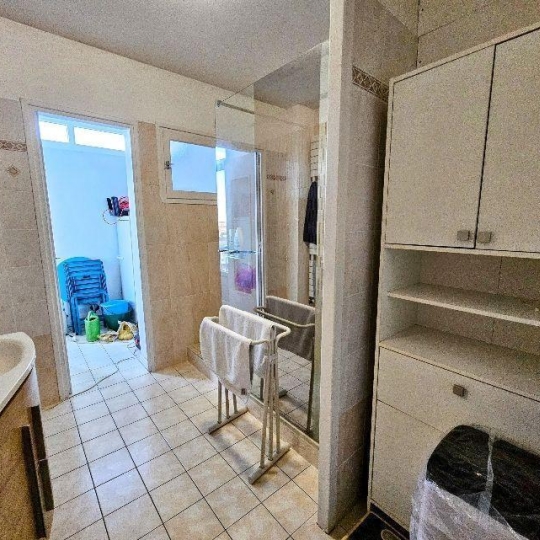  AGENCE IMMOBILIERE DE L'HOTEL DE VILLE : Appartement | ROCHEFORT (17300) | 60 m2 | 79 933 € 