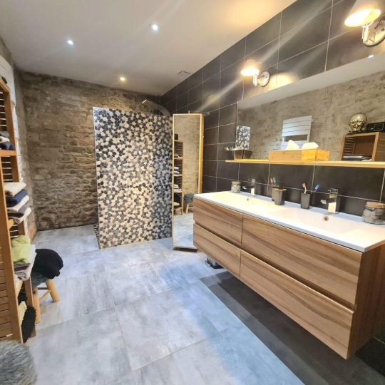  AGENCE IMMOBILIERE DE L'HOTEL DE VILLE : Maison / Villa | SAINTE-SOULLE (17220) | 178 m2 | 416 000 € 