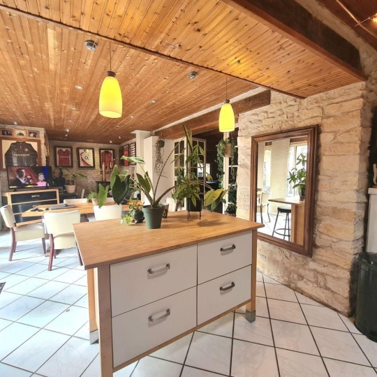  AGENCE IMMOBILIERE DE L'HOTEL DE VILLE : Maison / Villa | SAINTE-SOULLE (17220) | 178 m2 | 416 000 € 