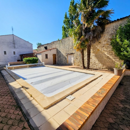  AGENCE IMMOBILIERE DE L'HOTEL DE VILLE : Maison / Villa | LA ROCHELLE (17000) | 134 m2 | 406 000 € 