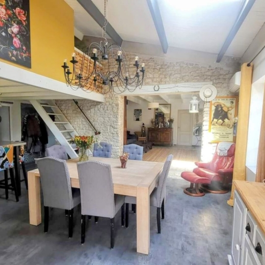 AGENCE IMMOBILIERE DE L'HOTEL DE VILLE : Maison / Villa | LA JARRIE (17220) | 127.00m2 | 379 600 € 