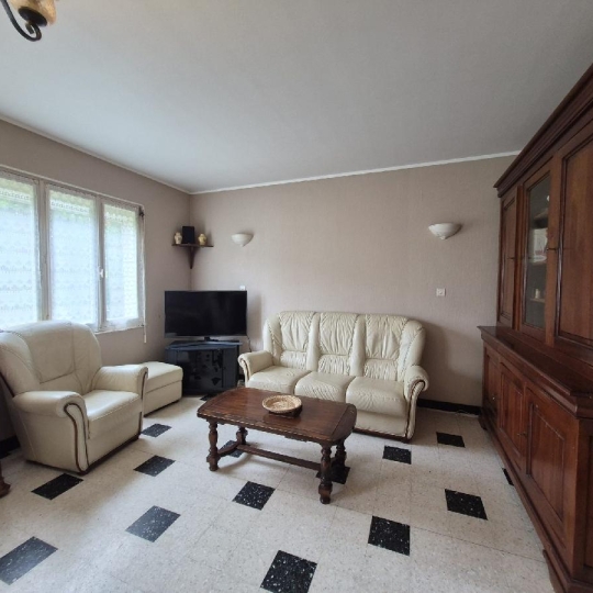  Annonces LAROCHELLE : Maison / Villa | SAINT-MEDARD-D'AUNIS (17220) | 122 m2 | 231 000 &euro; 