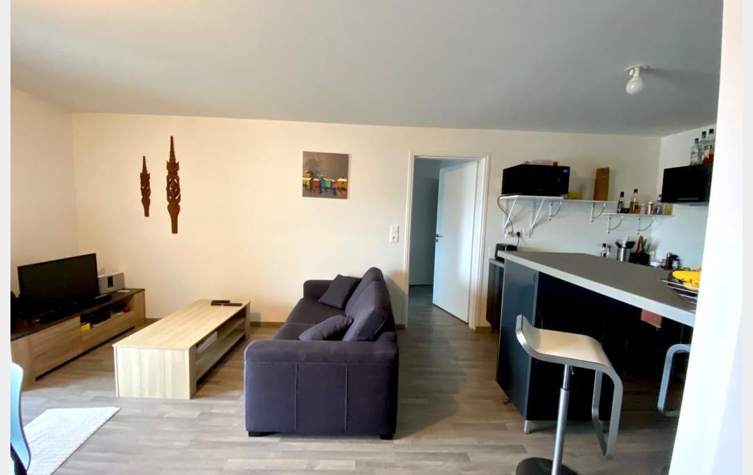 AGENCE IMMOBILIERE DE L'HOTEL DE VILLE : Appartement | LA ROCHELLE (17000) | 49 m2 | 321 000 € 