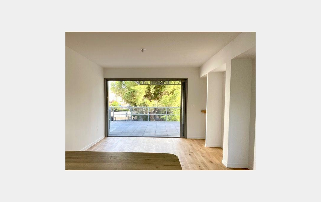 AGENCE IMMOBILIERE DE L'HOTEL DE VILLE : Appartement | LA ROCHELLE (17000) | 66 m2 | 409 500 € 