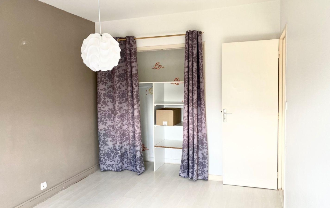 AGENCE IMMOBILIERE DE L'HOTEL DE VILLE : Apartment | LA ROCHELLE (17000) | 81 m2 | 265 000 € 