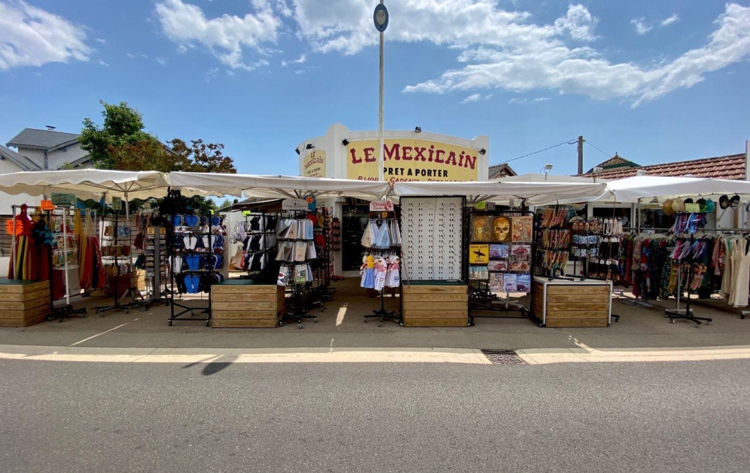 AGENCE IMMOBILIERE DE L'HOTEL DE VILLE : Office | LA FAUTE-SUR-MER (85460) | 130 m2 | 87 200 € 