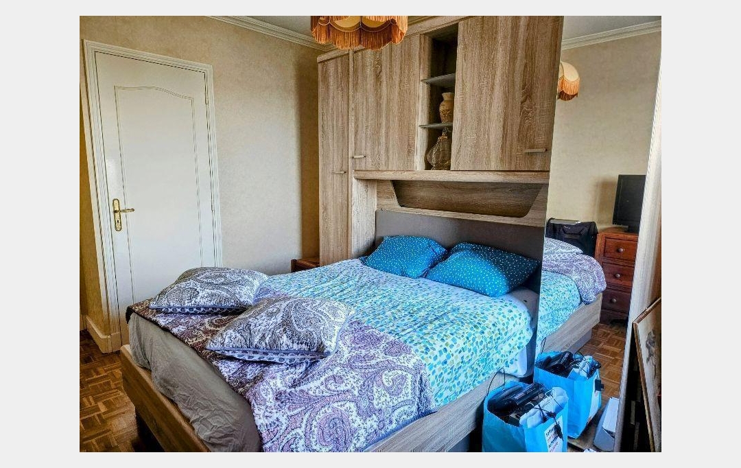 AGENCE IMMOBILIERE DE L'HOTEL DE VILLE : Appartement | ROCHEFORT (17300) | 60 m2 | 79 933 € 