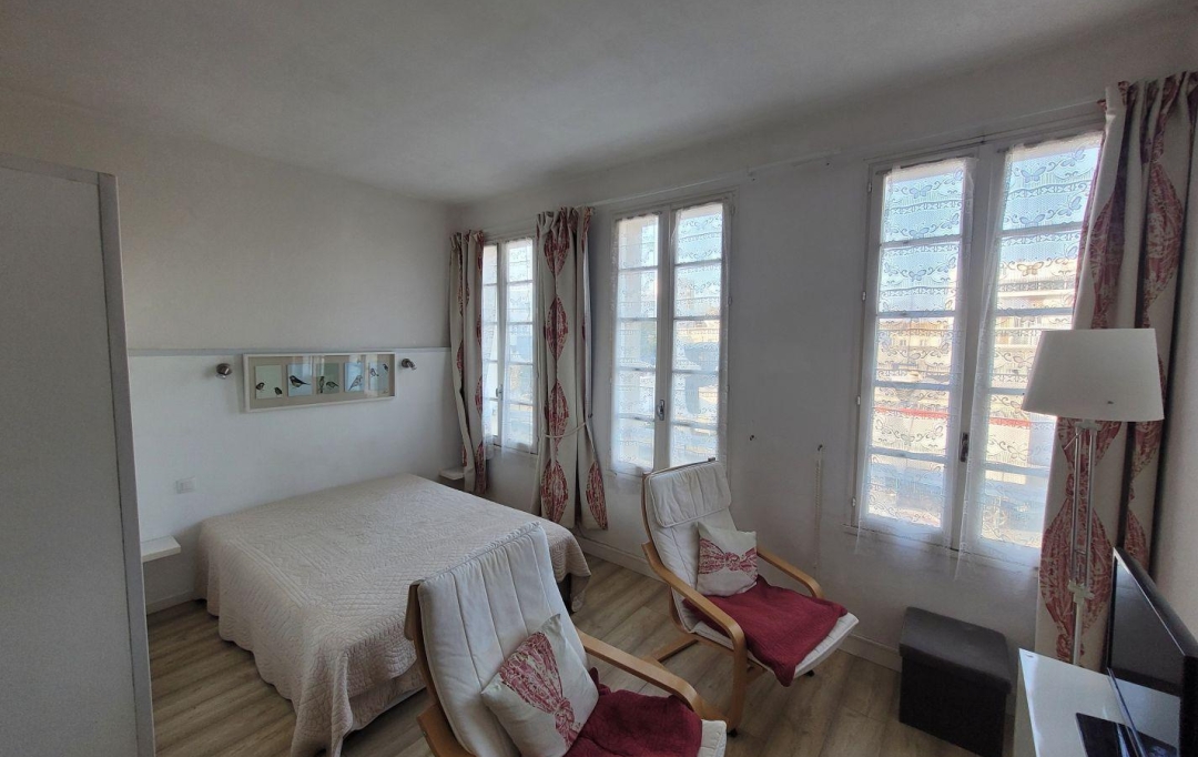 AGENCE IMMOBILIERE DE L'HOTEL DE VILLE : Apartment | ROCHEFORT (17300) | 27 m2 | 99 900 € 