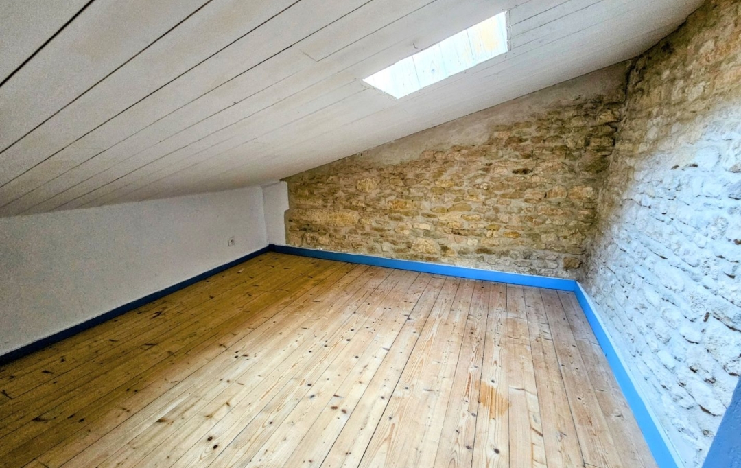 AGENCE IMMOBILIERE DE L'HOTEL DE VILLE : Maison / Villa | AIGREFEUILLE-D'AUNIS (17290) | 32 m2 | 109 000 € 