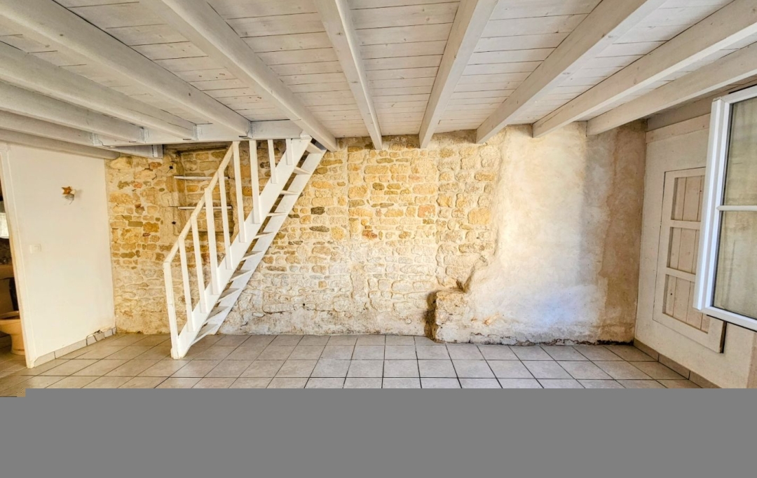 AGENCE IMMOBILIERE DE L'HOTEL DE VILLE : Maison / Villa | AIGREFEUILLE-D'AUNIS (17290) | 32 m2 | 109 000 € 