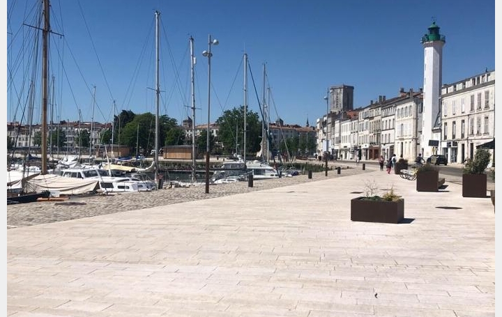 AGENCE IMMOBILIERE DE L'HOTEL DE VILLE : Maison / Villa | LA ROCHELLE (17000) | 140 m2 | 651 000 € 