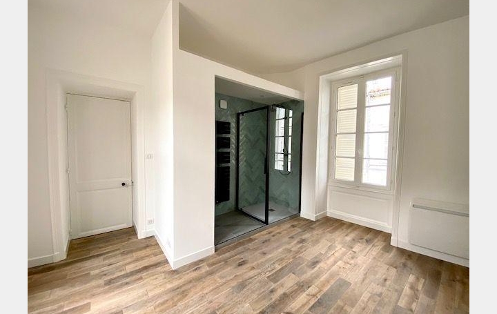 AGENCE IMMOBILIERE DE L'HOTEL DE VILLE : Appartement | LA ROCHELLE (17000) | 53 m2 | 430 500 € 