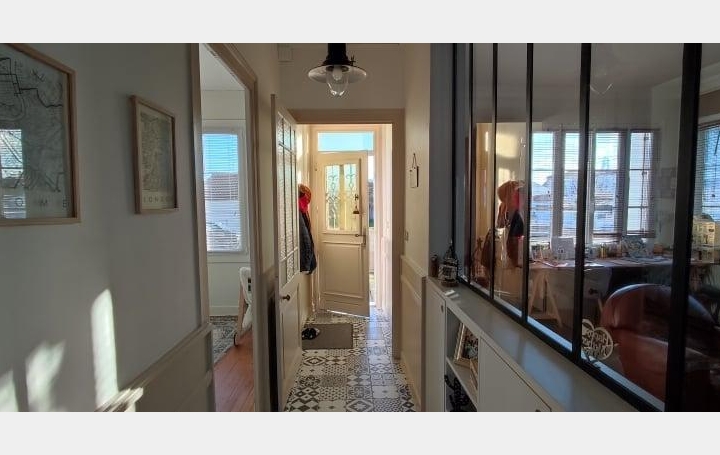 AGENCE IMMOBILIERE DE L'HOTEL DE VILLE : Maison / Villa | LA ROCHELLE (17000) | 147 m2 | 599 999 € 