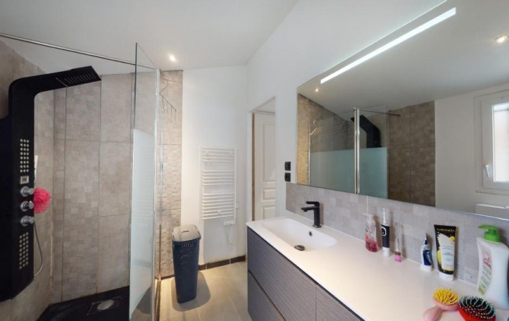 AGENCE IMMOBILIERE DE L'HOTEL DE VILLE : Maison / Villa | SAINT-ROGATIEN (17220) | 120 m2 | 441 000 € 