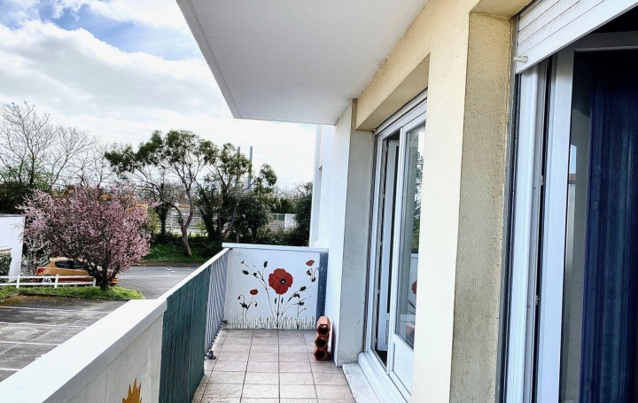  AGENCE IMMOBILIERE DE L'HOTEL DE VILLE Appartement | LA ROCHELLE (17000) | 81 m2 | 288 750 € 