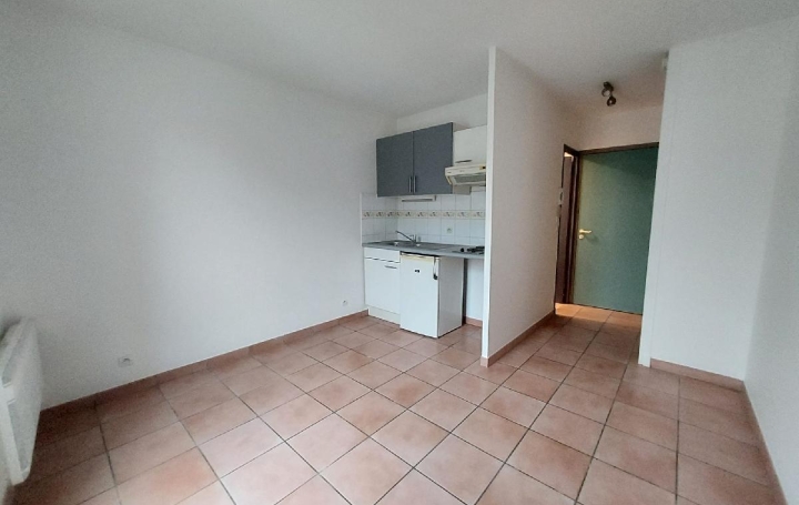  Annonces LAROCHELLE Appartement | LA ROCHELLE (17000) | 18 m2 | 550 € 